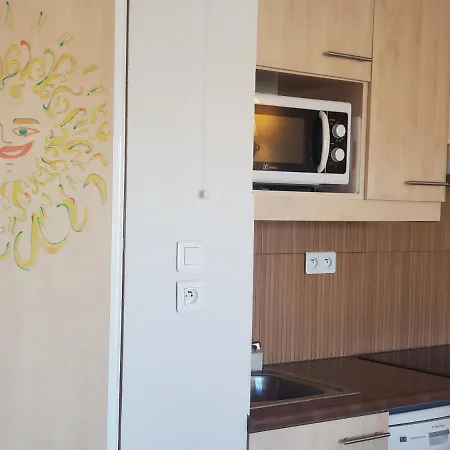 Cap Hermes 31m2 Vue Port Climatise Piscine, Apartmán *